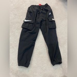 Nike Cargo Pants